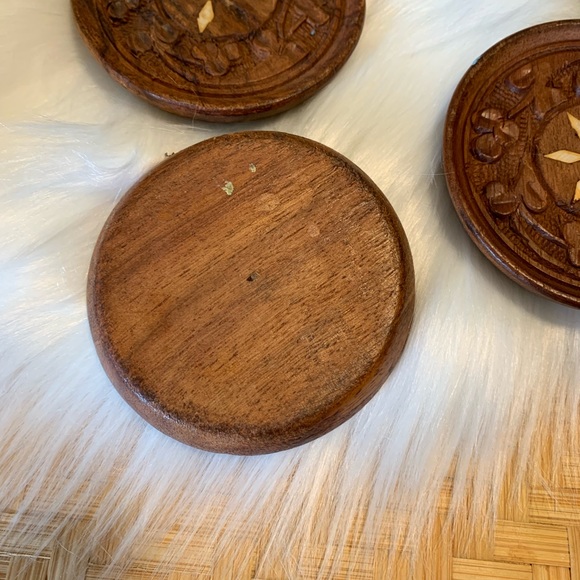‼️ SOLD ‼️ Set of five vintage wooden coasters - Picture 3 of 6